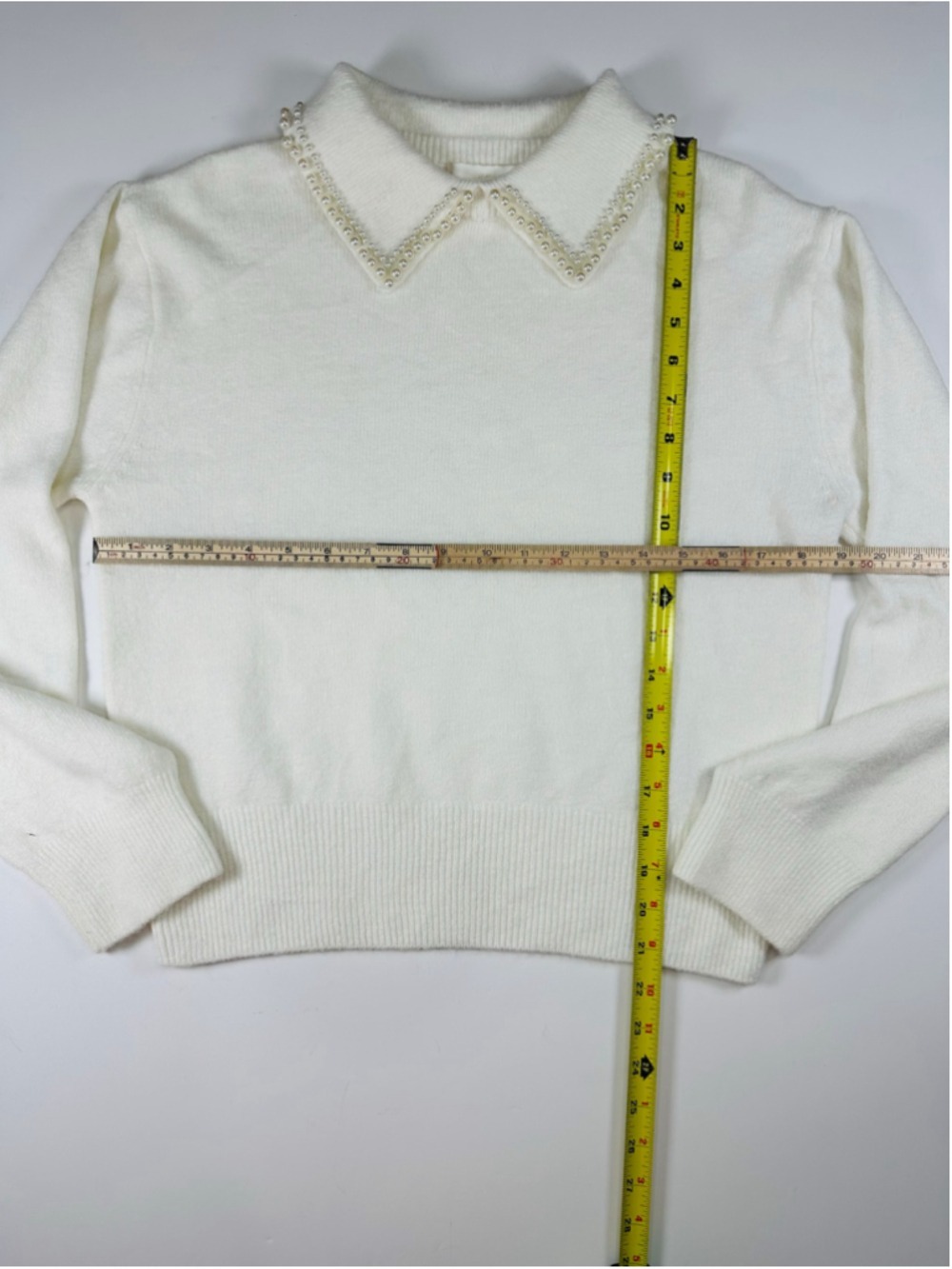 H&M Cream Pearl Embellished Peter Pan Collar Sweater Size Small Soft Knit Preppy - Picture 3 of 11